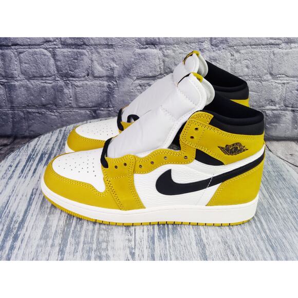 Jordan 1 Retro High GS "Yellow Ochre" Yellow Ochre/Black-Sail 6Y Women 7.5 NIB - Picture 5 of 10